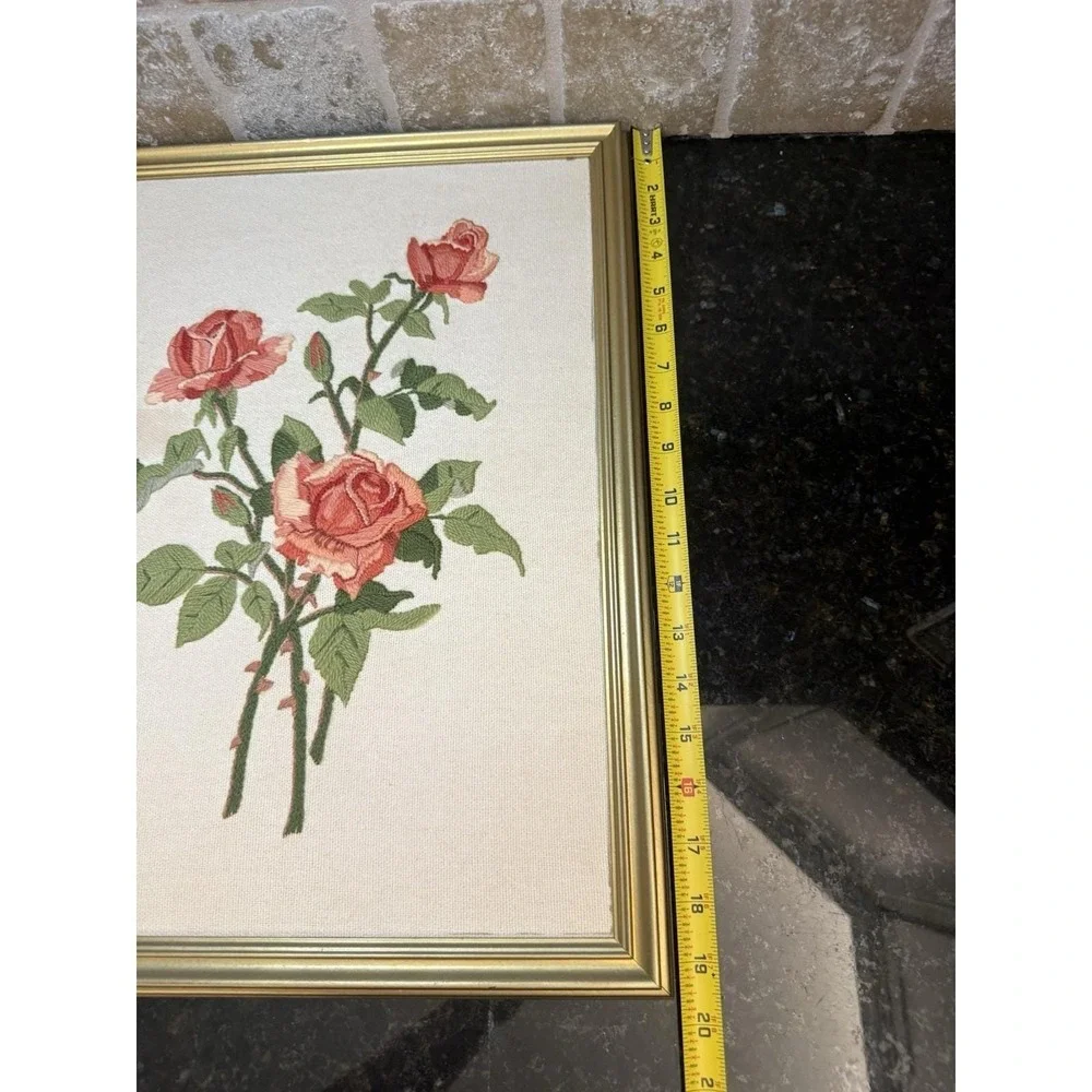 Vintage Framed‎ Rose Crewel Wall Art Retro Floral Hand-Stitched Art 15x19